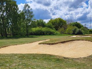 Watch out for the hazards on the 9th